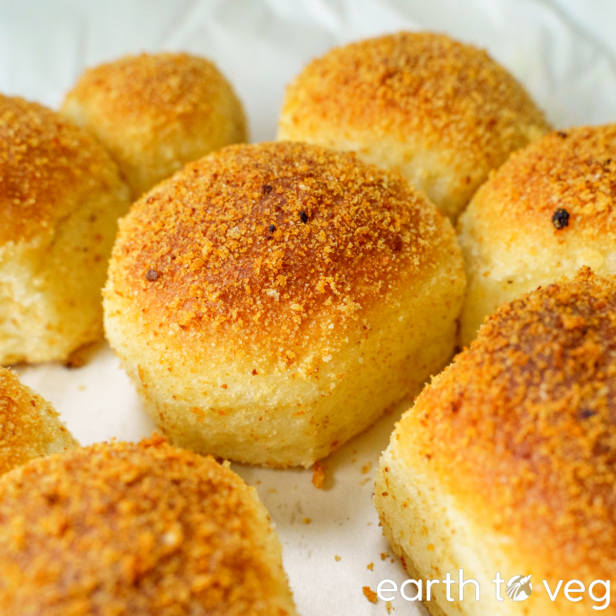 vegan pandesal