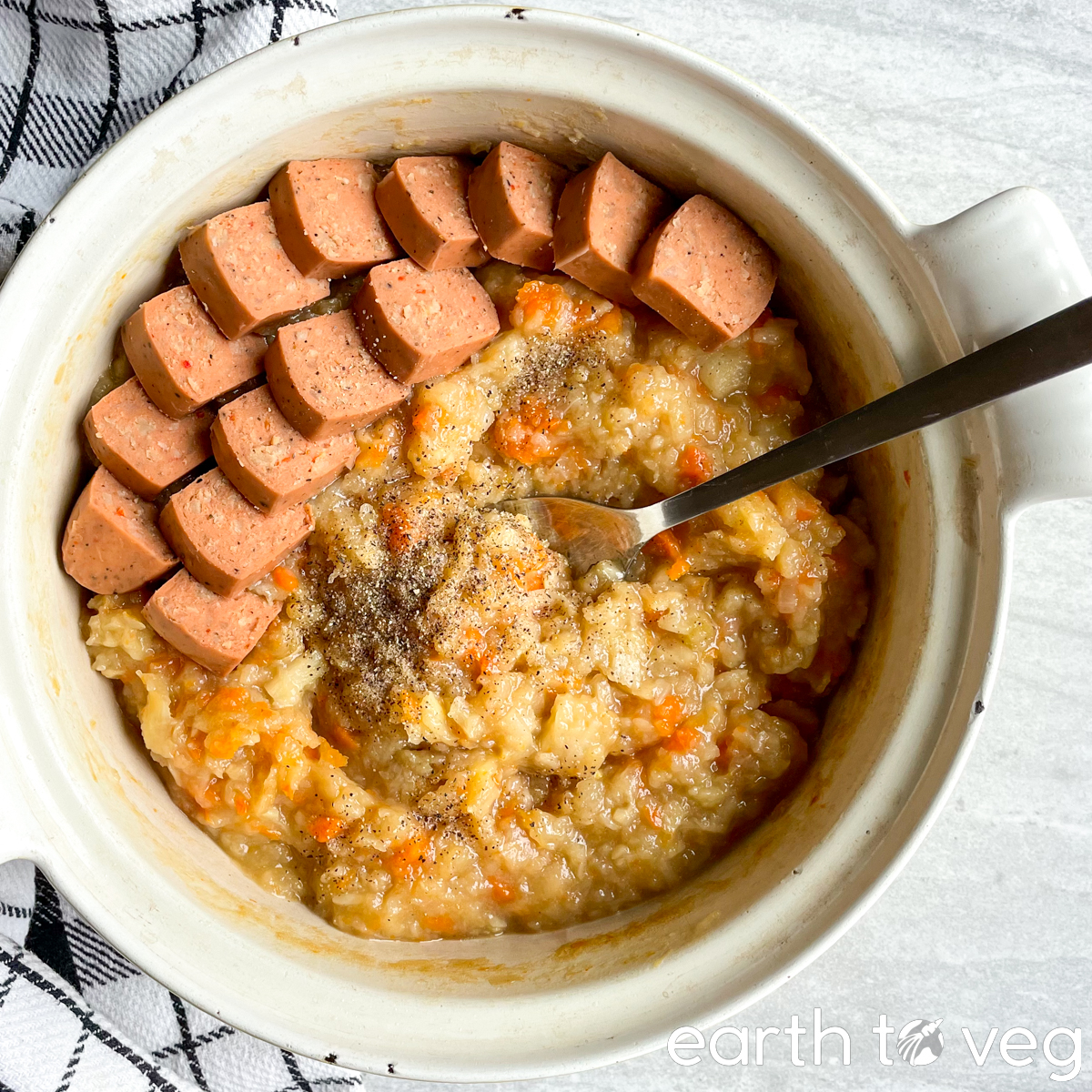 Hutspot - Dutch Mashed Potatoes with Carrots